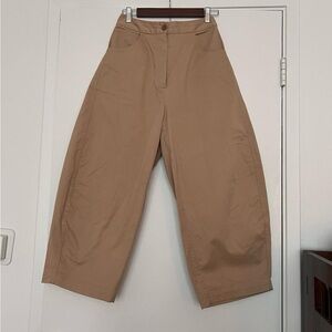 Cordera Curved Leg Pant